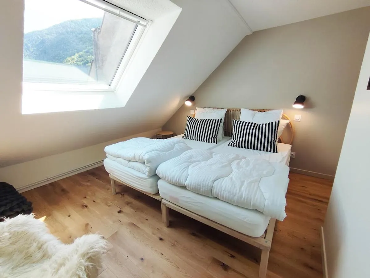 Au Cocon De Joy, T3 Duplex, Wifi, 4 Personnes Apartment Bagneres-de-Luchon