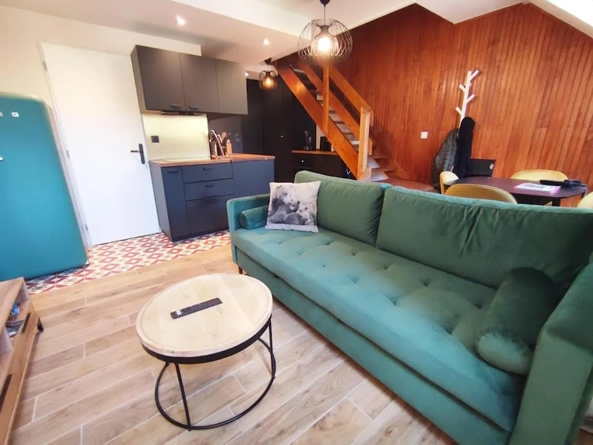 Au Cocon De Joy, T3 Duplex, Wifi, 4 Personnes Apartment Bagneres-de-Luchon