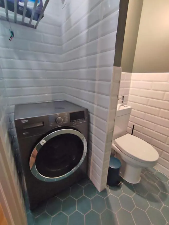 Au Cocon De Joy, T3 Duplex, Wifi, 4 Personnes Apartment Bagneres-de-Luchon