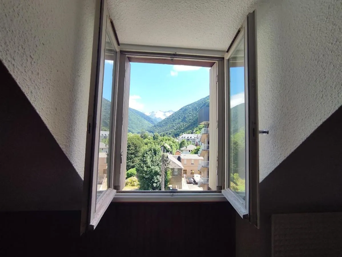 Au Cocon De Joy, T3 Duplex, Wifi, 4 Personnes Apartment Bagneres-de-Luchon 0*,