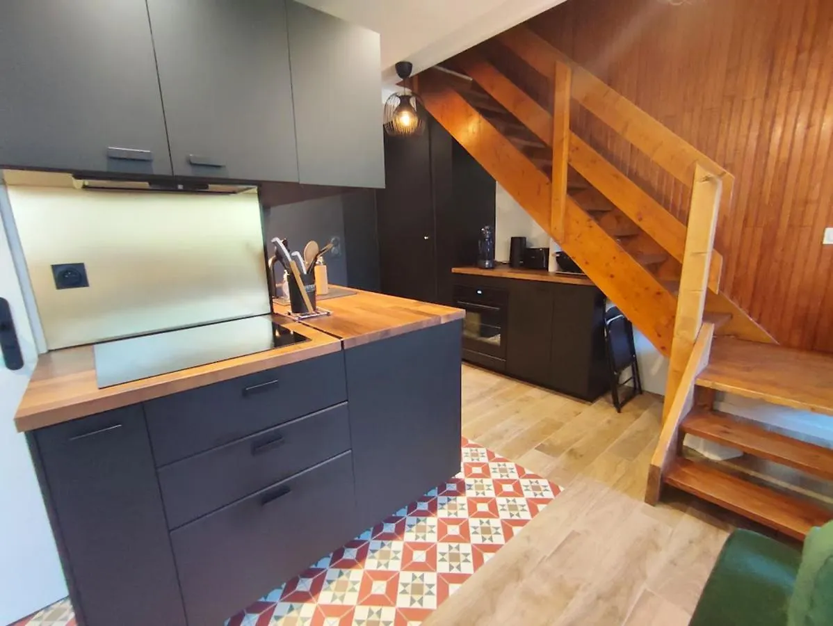Au Cocon De Joy, T3 Duplex, Wifi, 4 Personnes Apartment Bagneres-de-Luchon